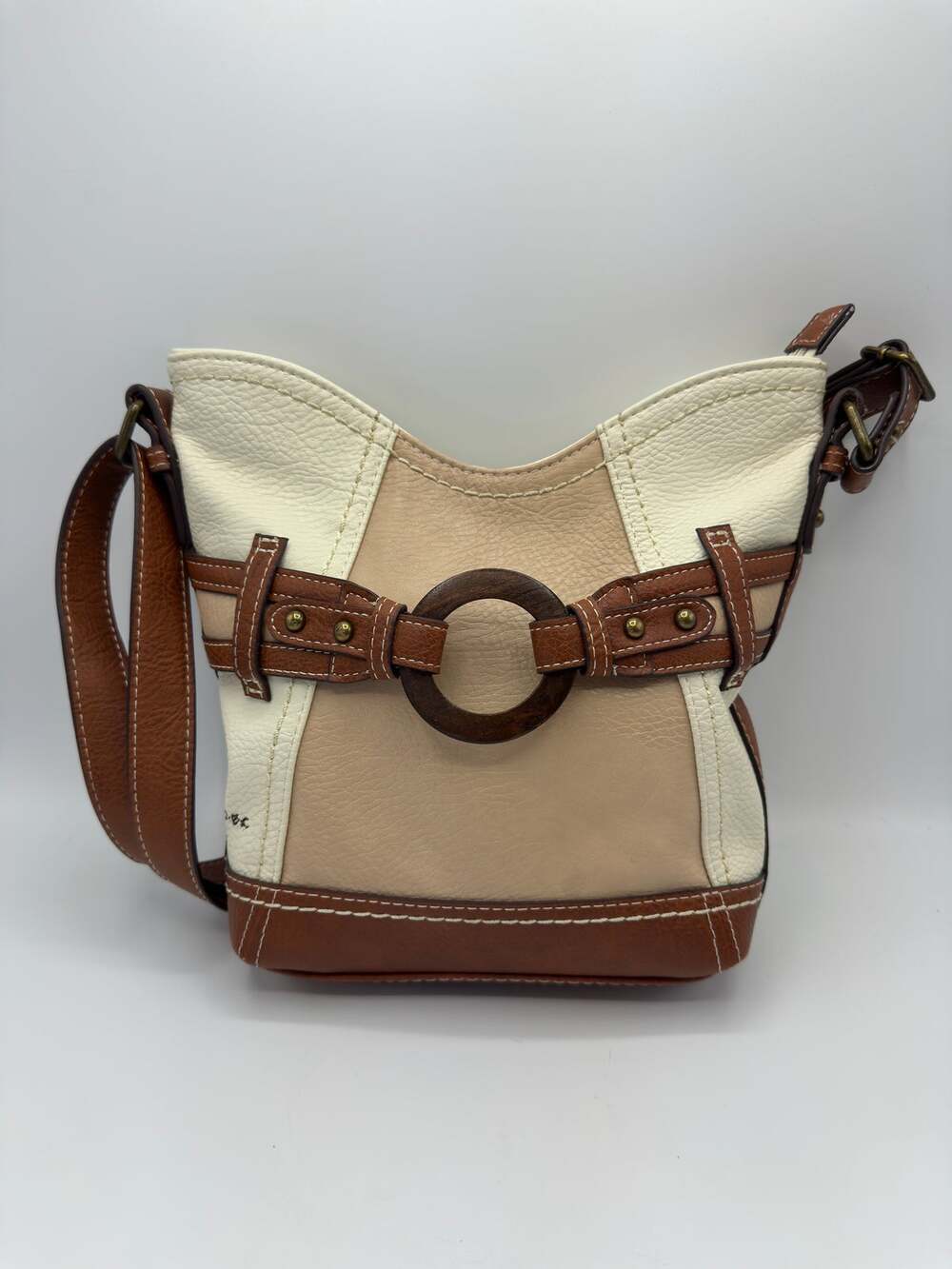 ✨ b.o.c. Born Concept Ivory & Saddle Two-Tone Crossbody Bag (10”x10”) ✨